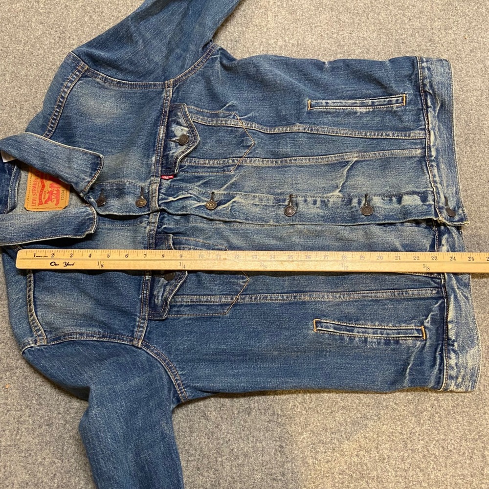 Levi's Trucker Jacket Men Large Blue Denim 72334 Medium Wash Classic Coat Cotton - Picture 10 of 11